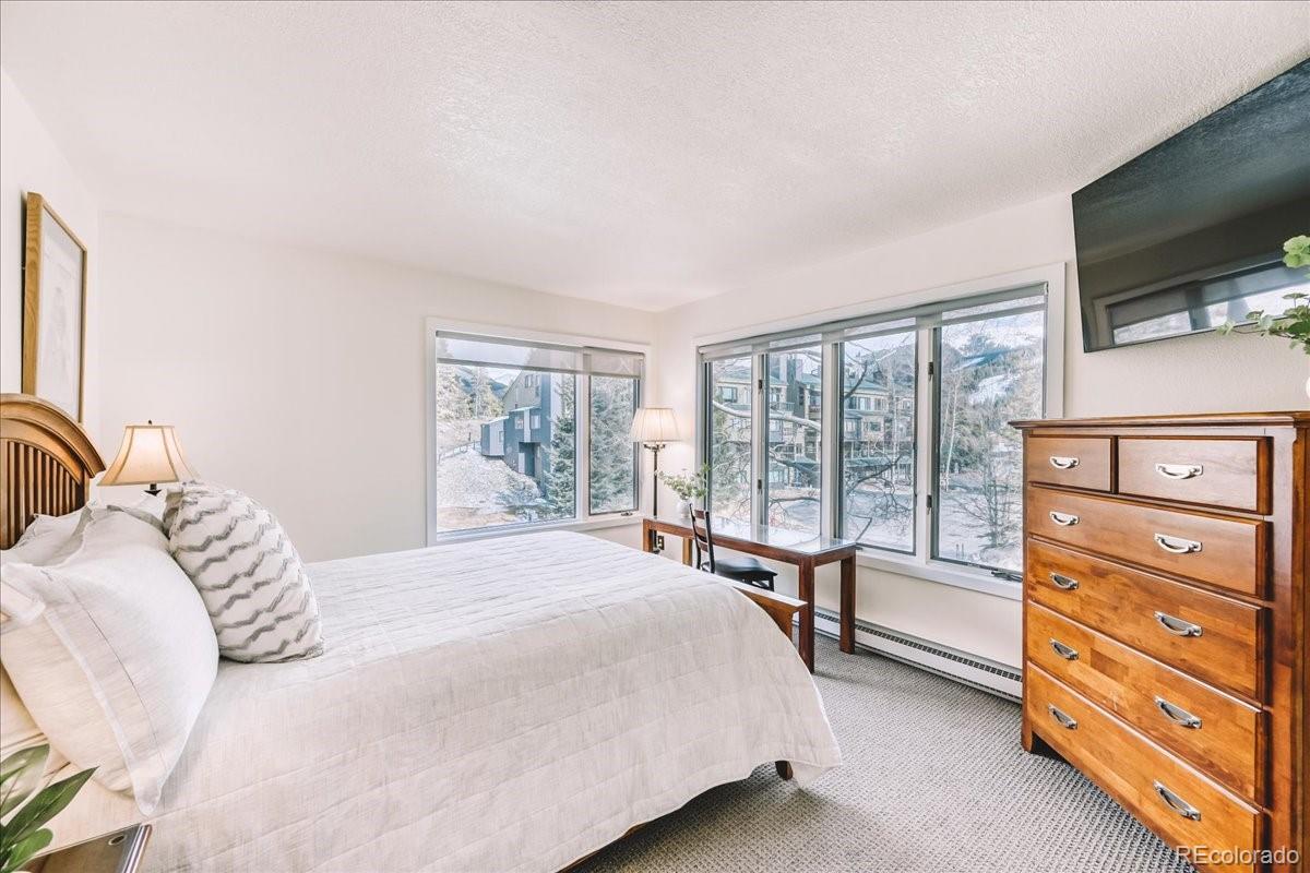 MLS Image #7 for 22280  us highway 6  1716,keystone, Colorado