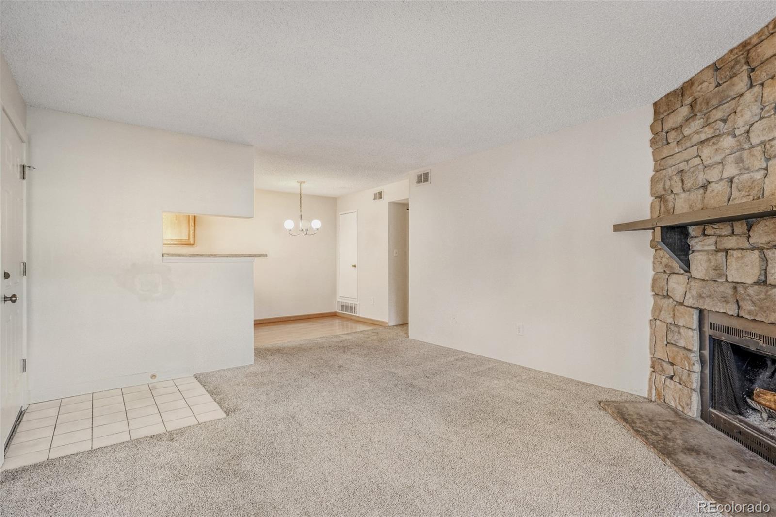 MLS Image #15 for 4400 s quebec street,denver, Colorado