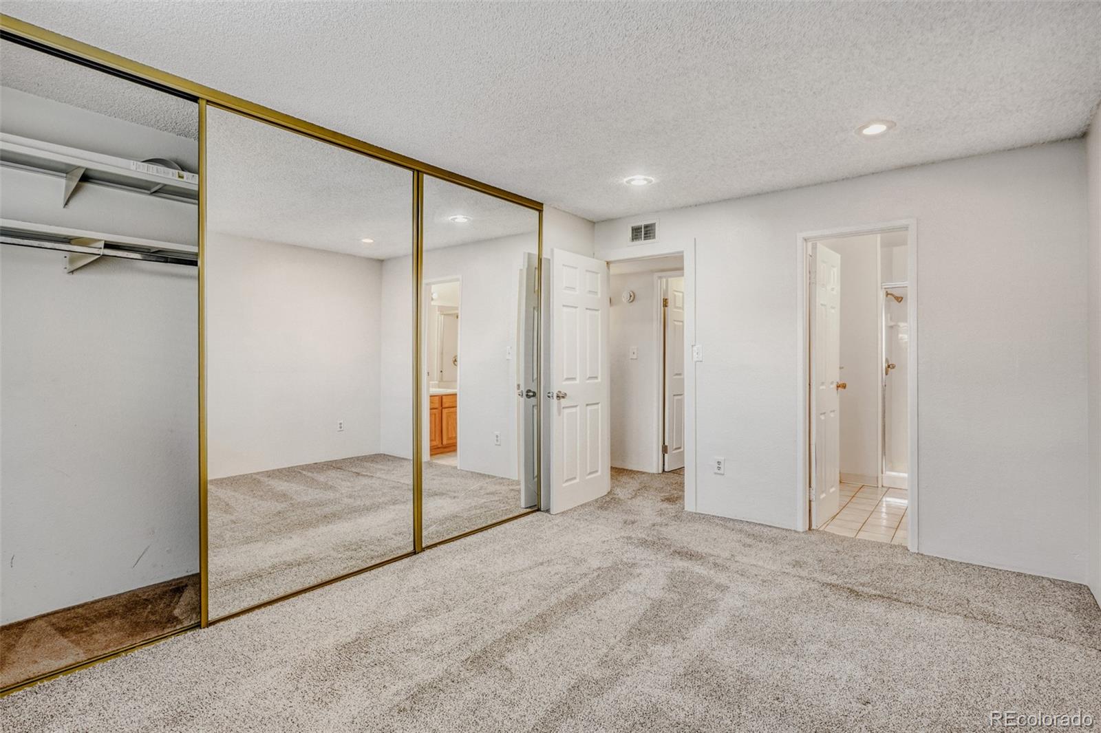 MLS Image #22 for 4400 s quebec street,denver, Colorado