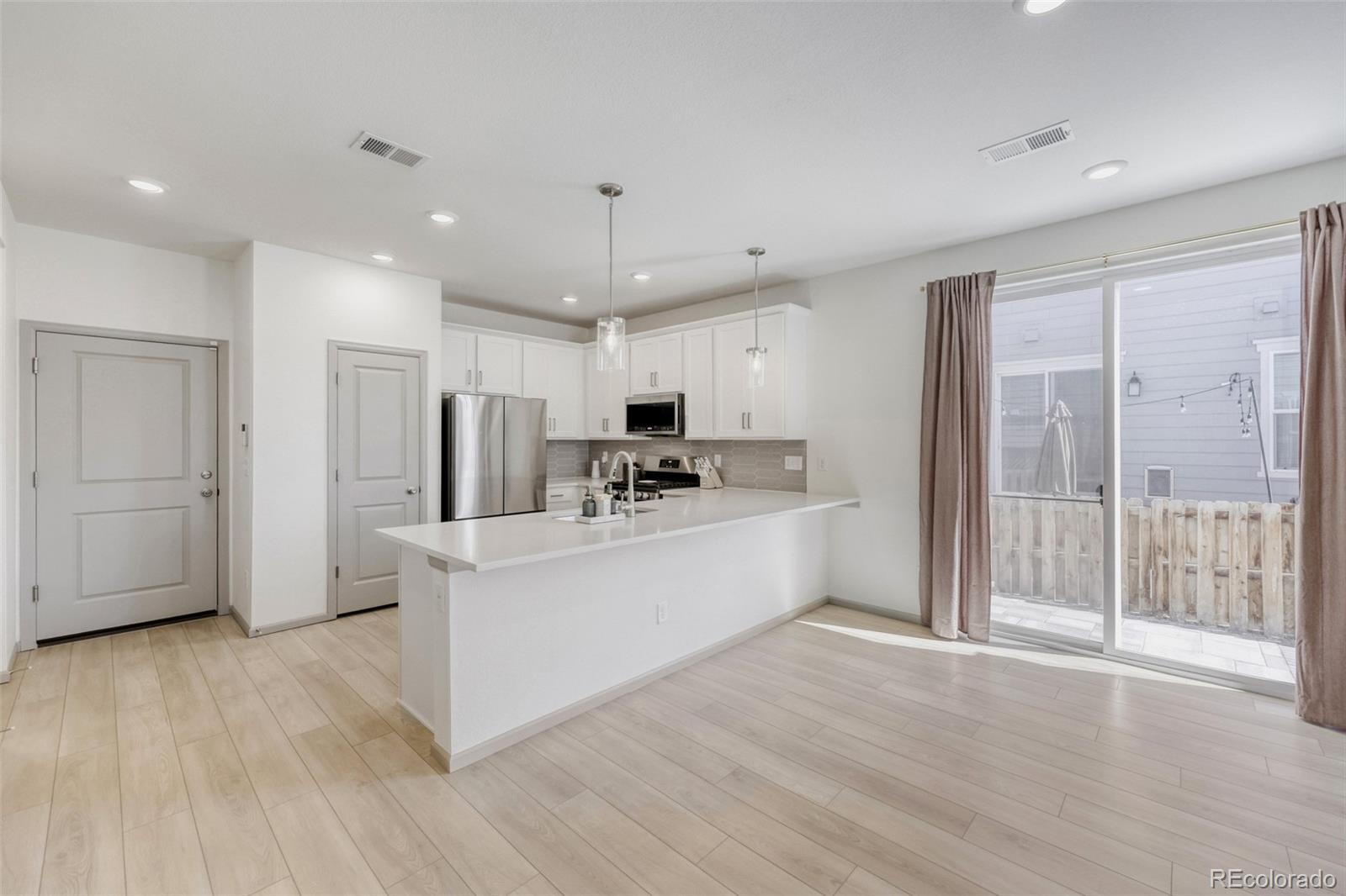 MLS Image #6 for 13487 e 110th drive,commerce city, Colorado