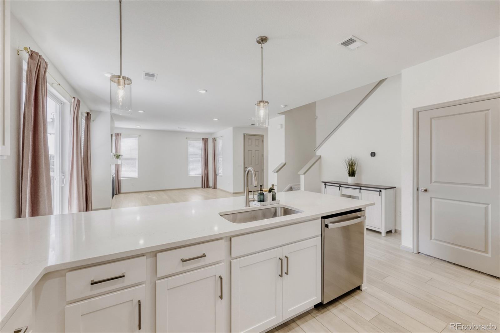 MLS Image #8 for 13487 e 110th drive,commerce city, Colorado