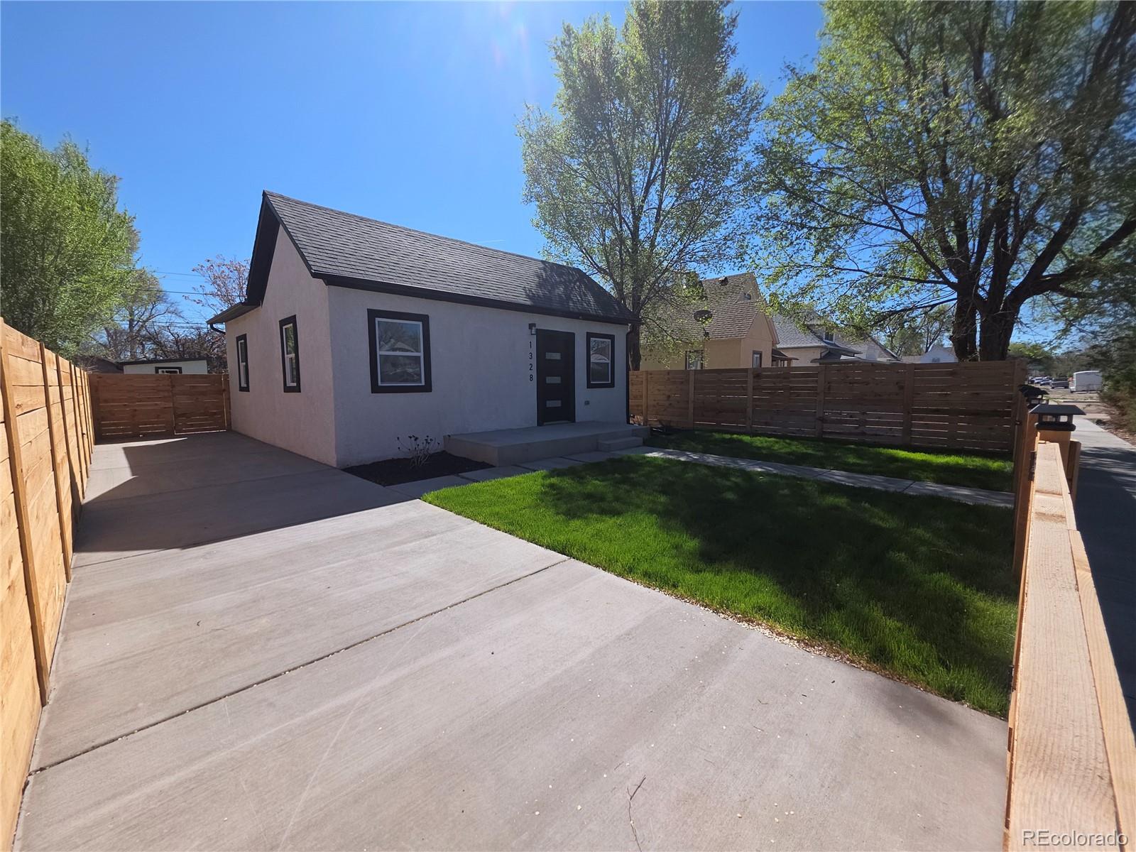 MLS Image #2 for 1328  cypress street,pueblo, Colorado