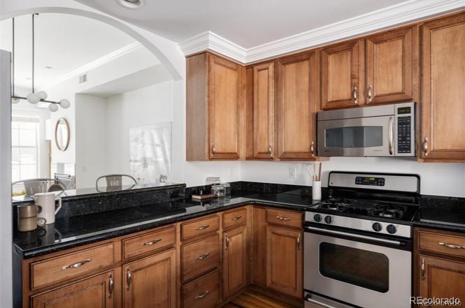 MLS Image #10 for 1489  steele street,denver, Colorado
