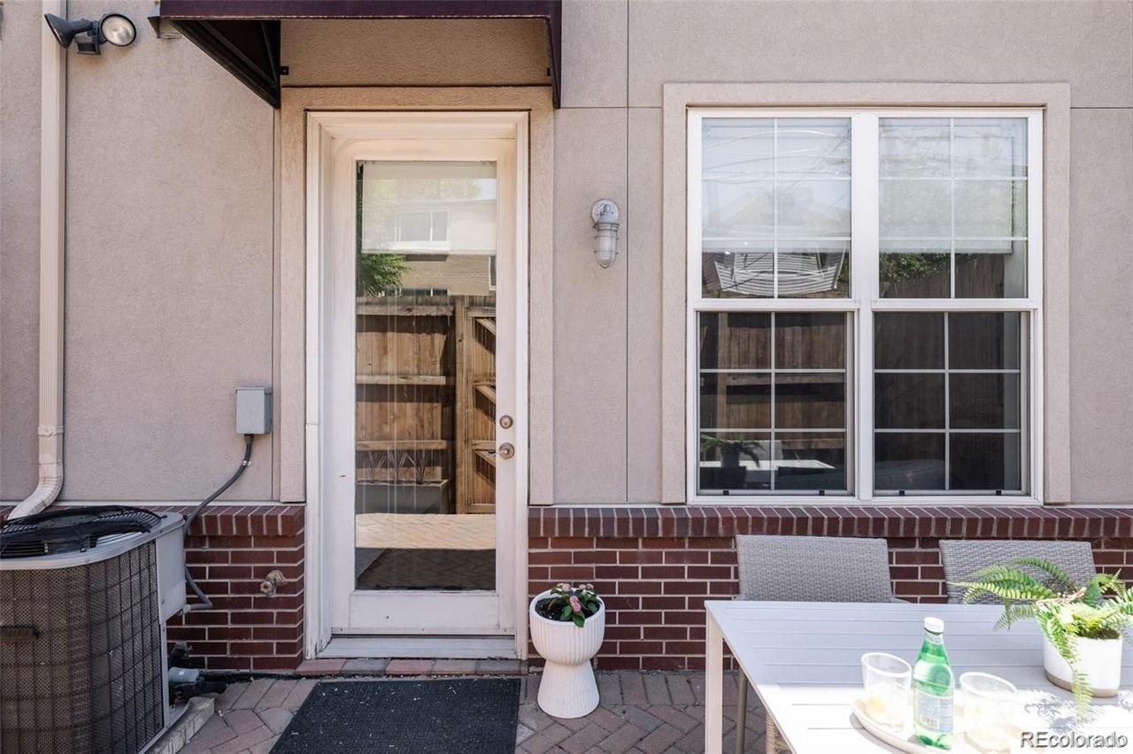 MLS Image #24 for 1489  steele street,denver, Colorado