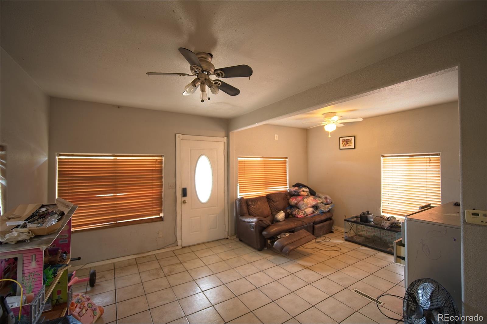 MLS Image #5 for 6330 e 54th avenue,commerce city, Colorado