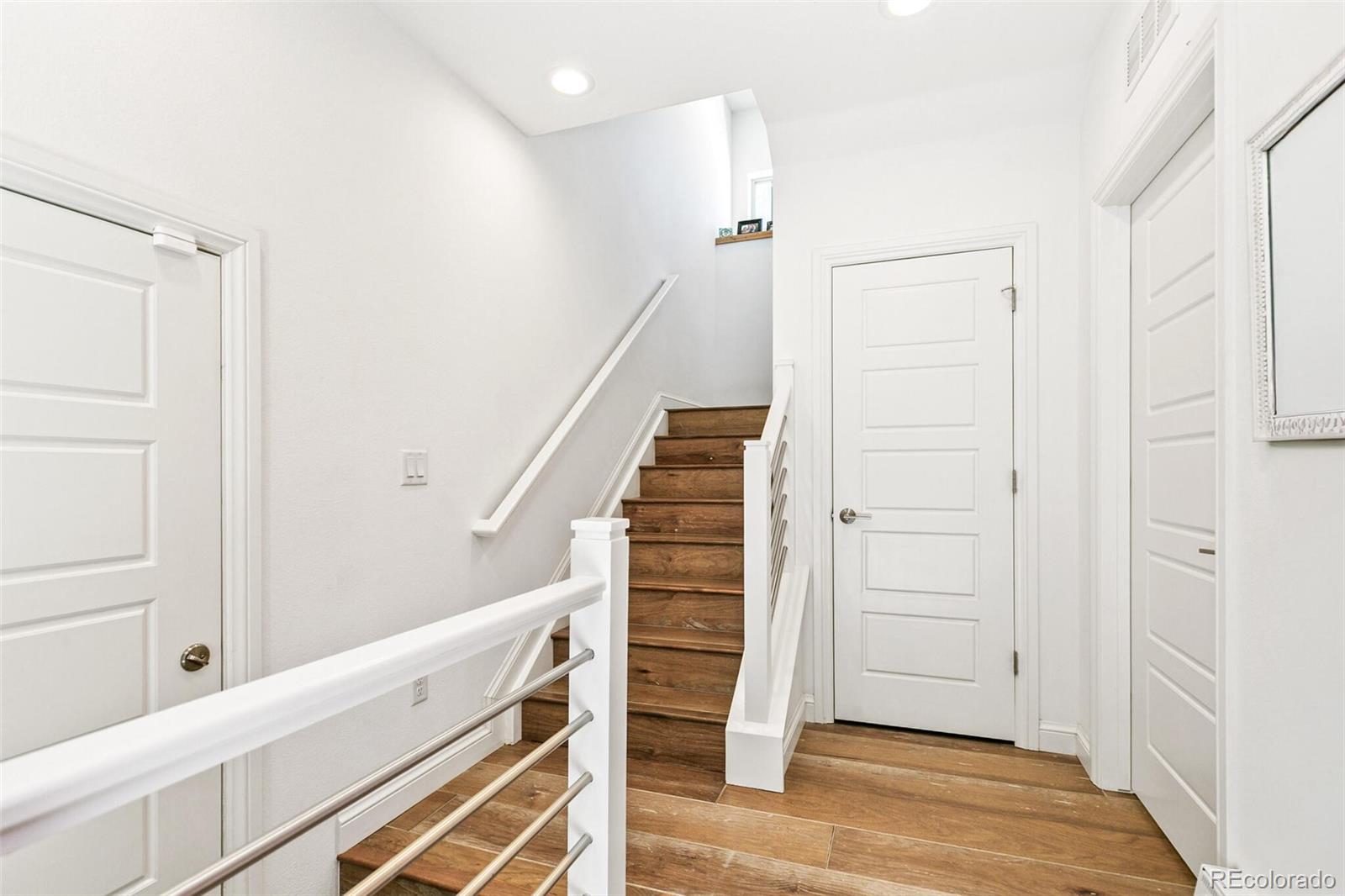 MLS Image #2 for 61 w 10th avenue,denver, Colorado