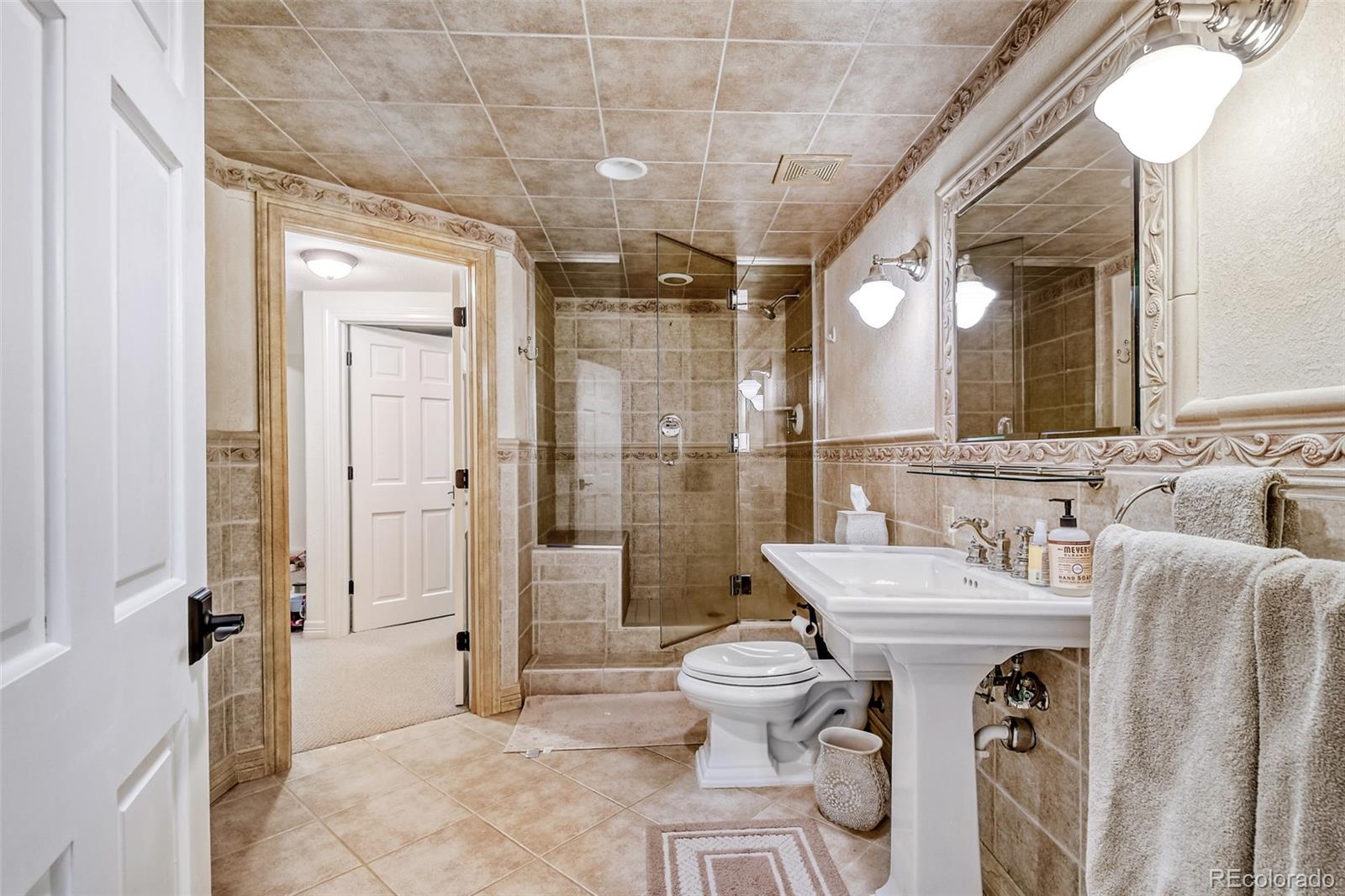 MLS Image #36 for 5300 s birch court,greenwood village, Colorado