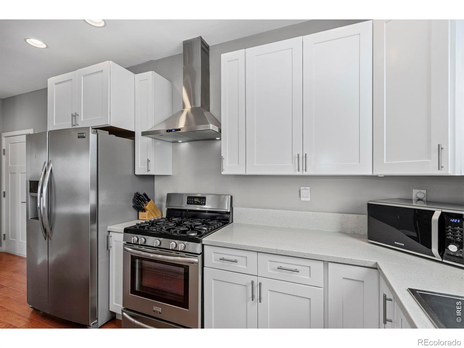 MLS Image #12 for 838 e myrtle street,fort collins, Colorado