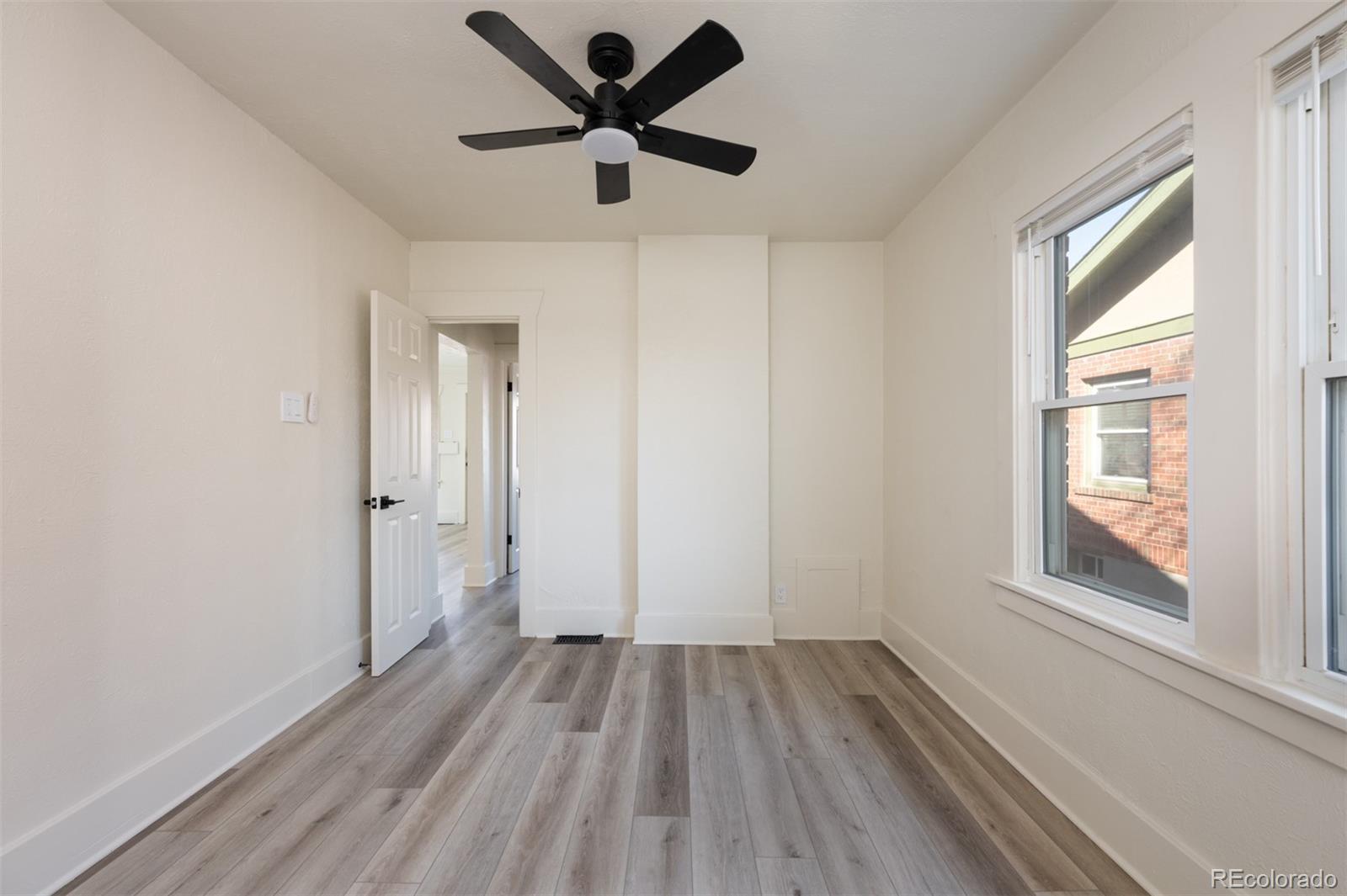 MLS Image #16 for 2056 s lincoln street,denver, Colorado