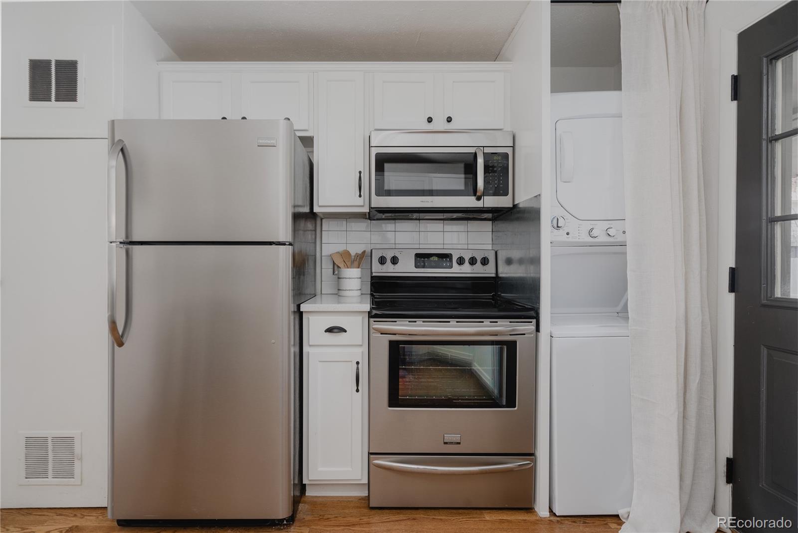 MLS Image #19 for 2459  yates street,denver, Colorado