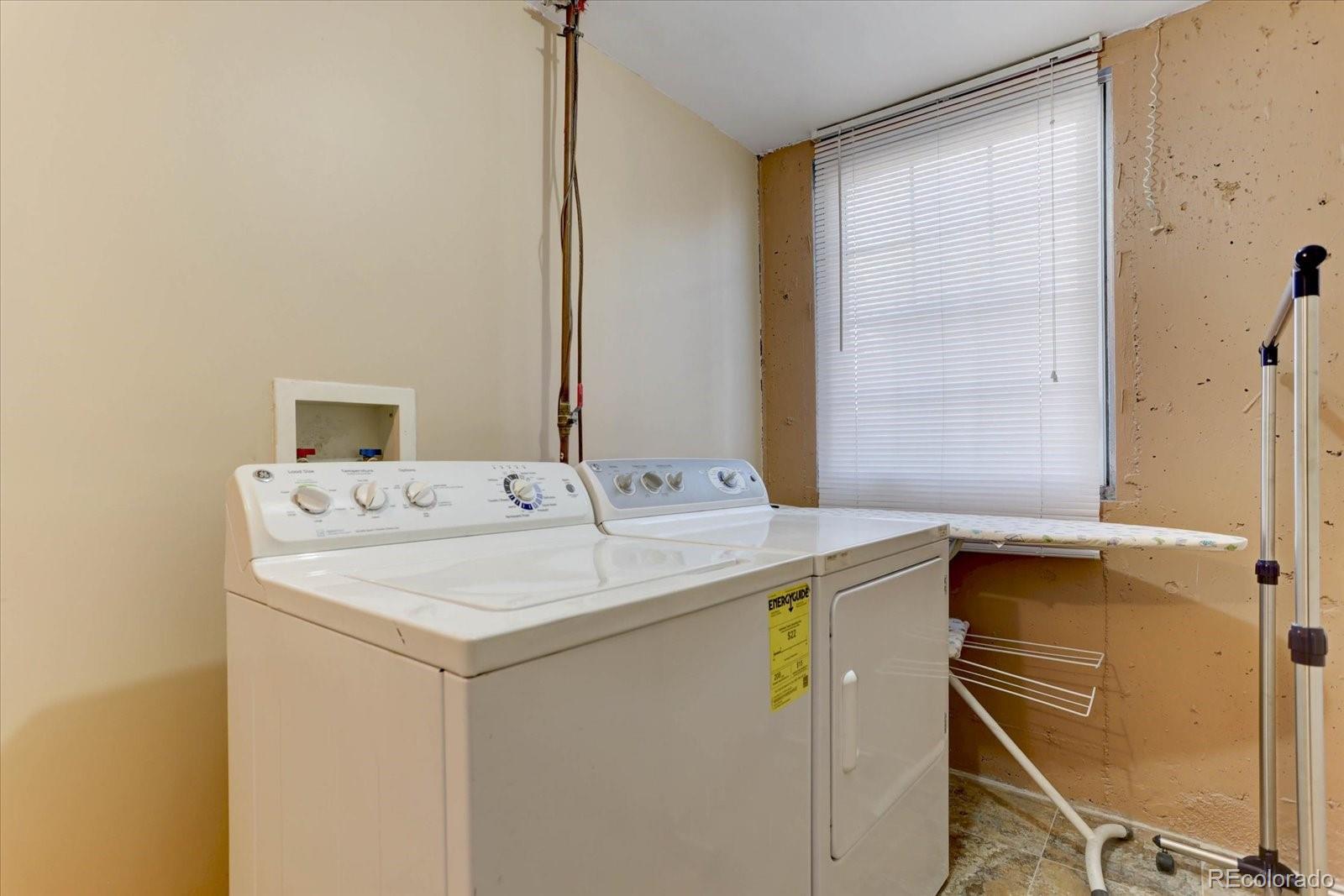 MLS Image #28 for 17052 e warren place,aurora, Colorado
