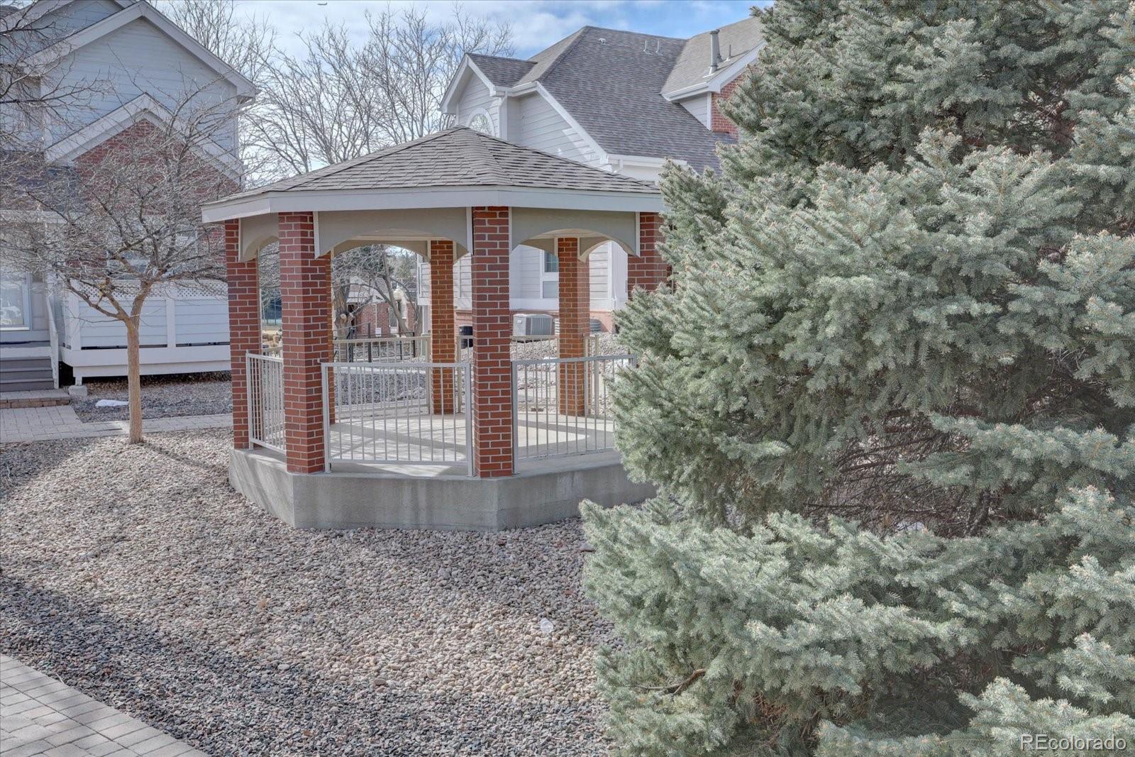 MLS Image #33 for 17052 e warren place,aurora, Colorado