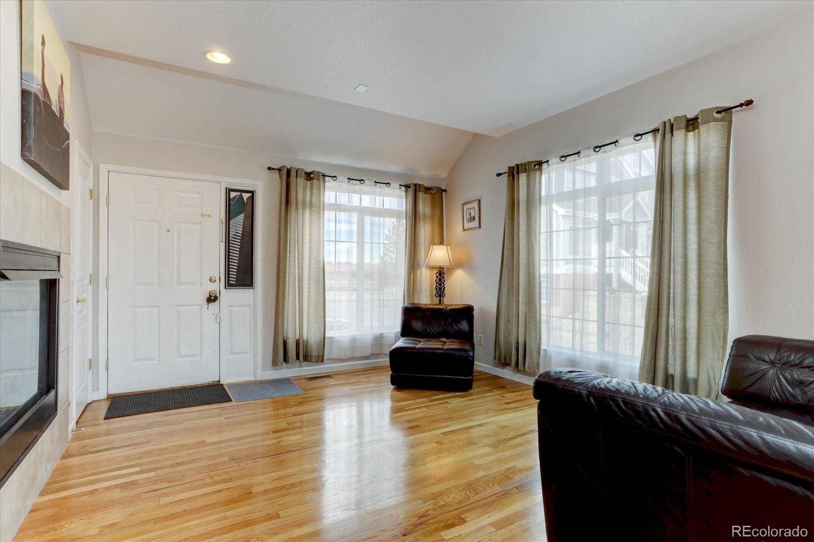MLS Image #5 for 17052 e warren place,aurora, Colorado