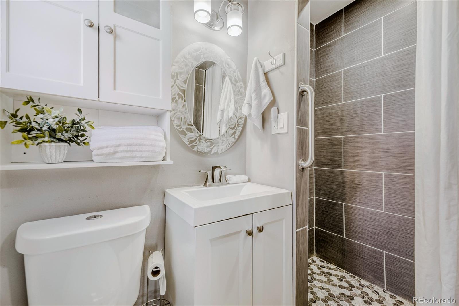 MLS Image #15 for 4201 s galapago street,englewood, Colorado