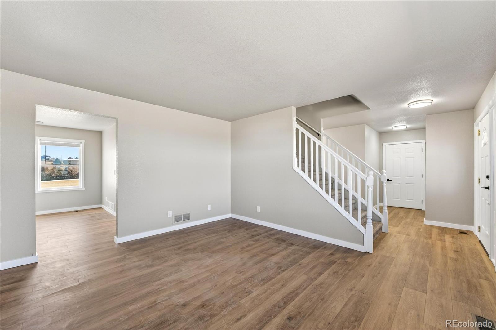 MLS Image #3 for 7520  shenandoah drive,elizabeth, Colorado