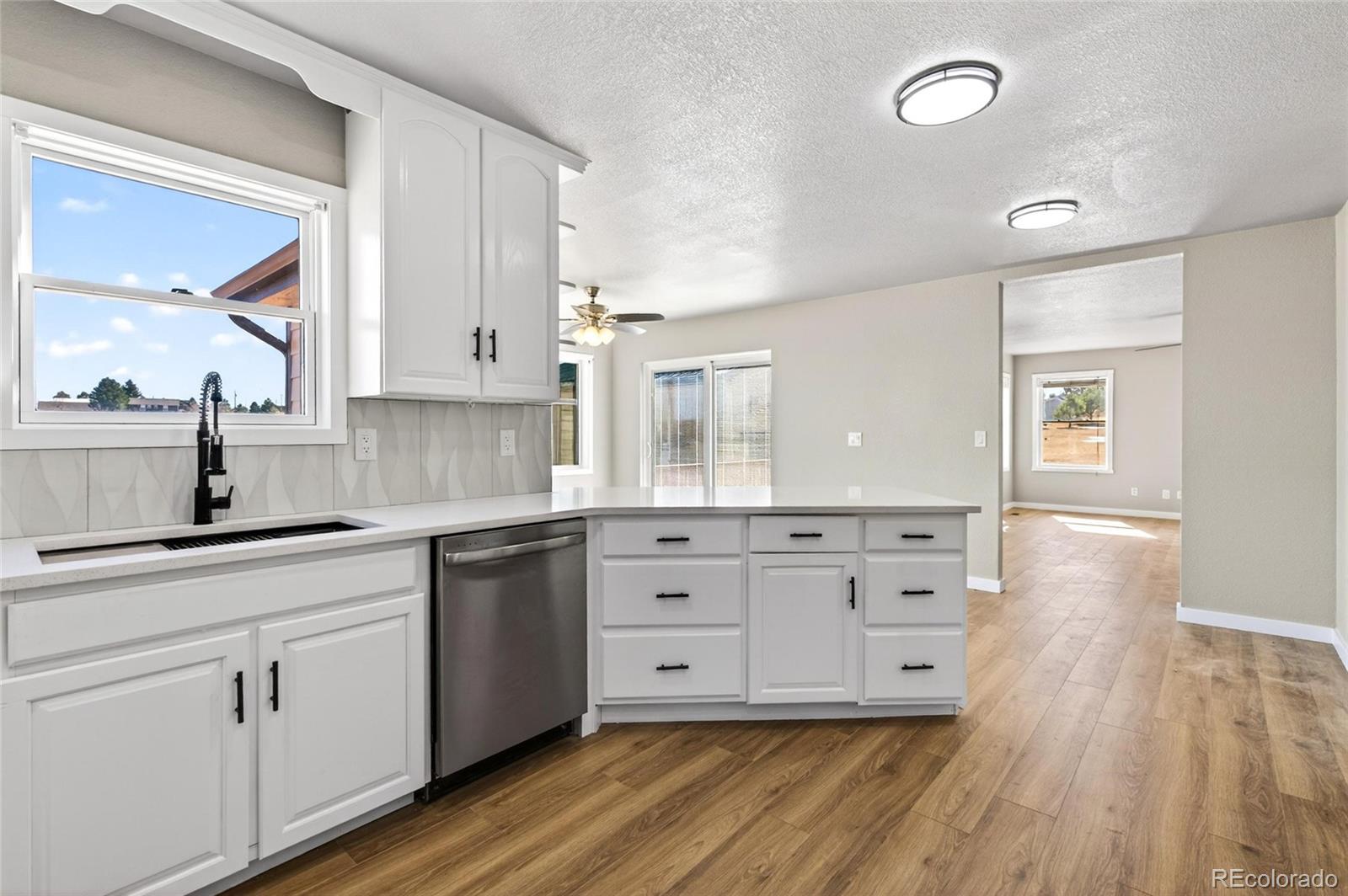 MLS Image #8 for 7520  shenandoah drive,elizabeth, Colorado