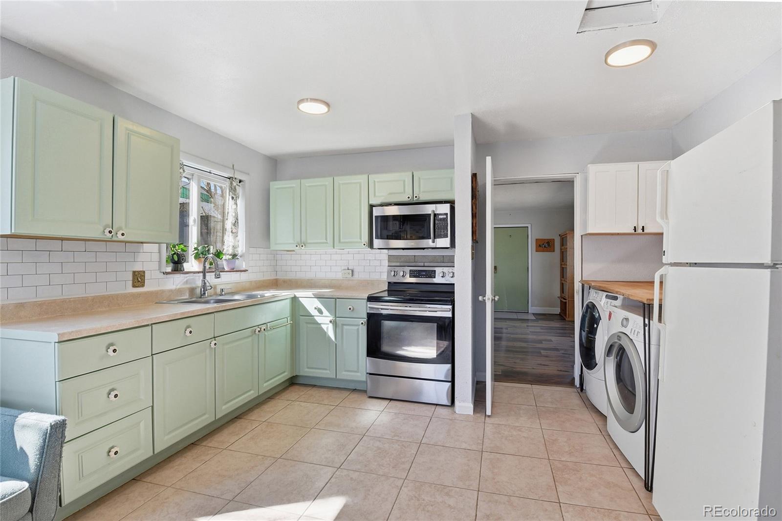 MLS Image #5 for 3545 n adams street,denver, Colorado