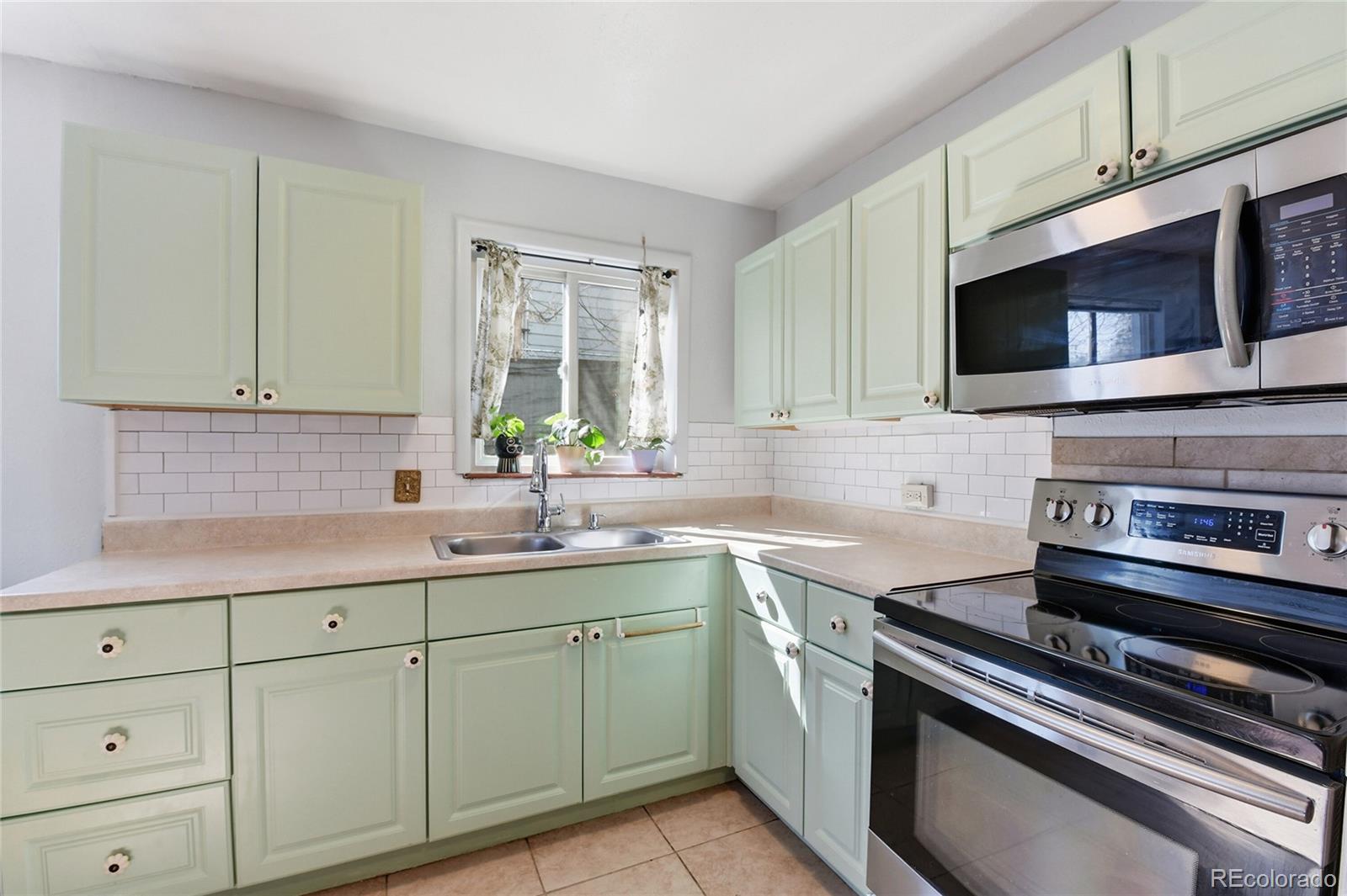 MLS Image #6 for 3545 n adams street,denver, Colorado