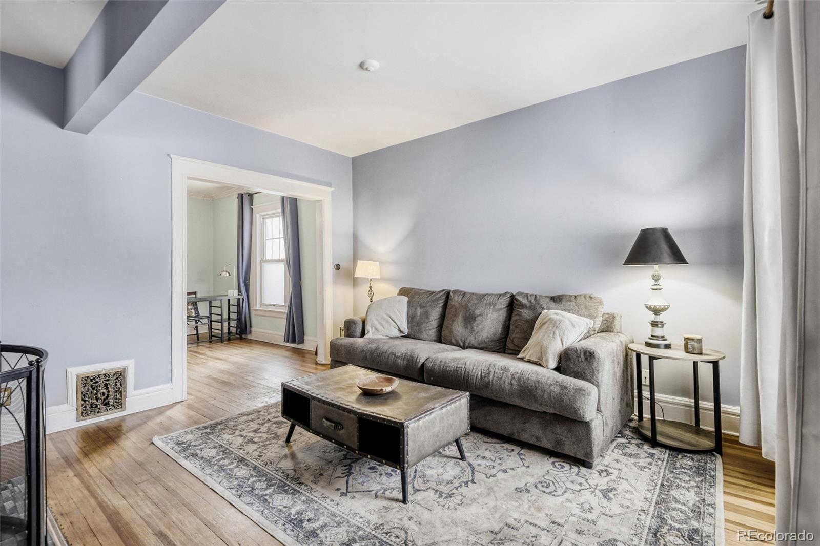MLS Image #10 for 422 e 6th avenue,denver, Colorado