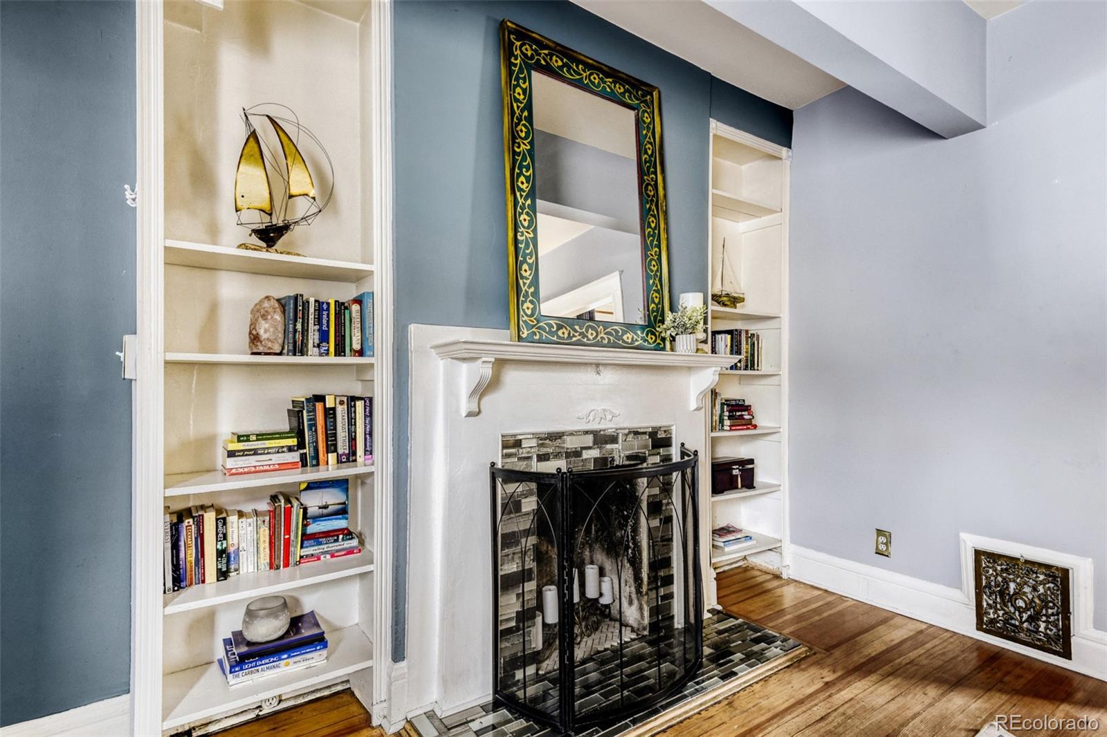 MLS Image #6 for 422 e 6th avenue,denver, Colorado