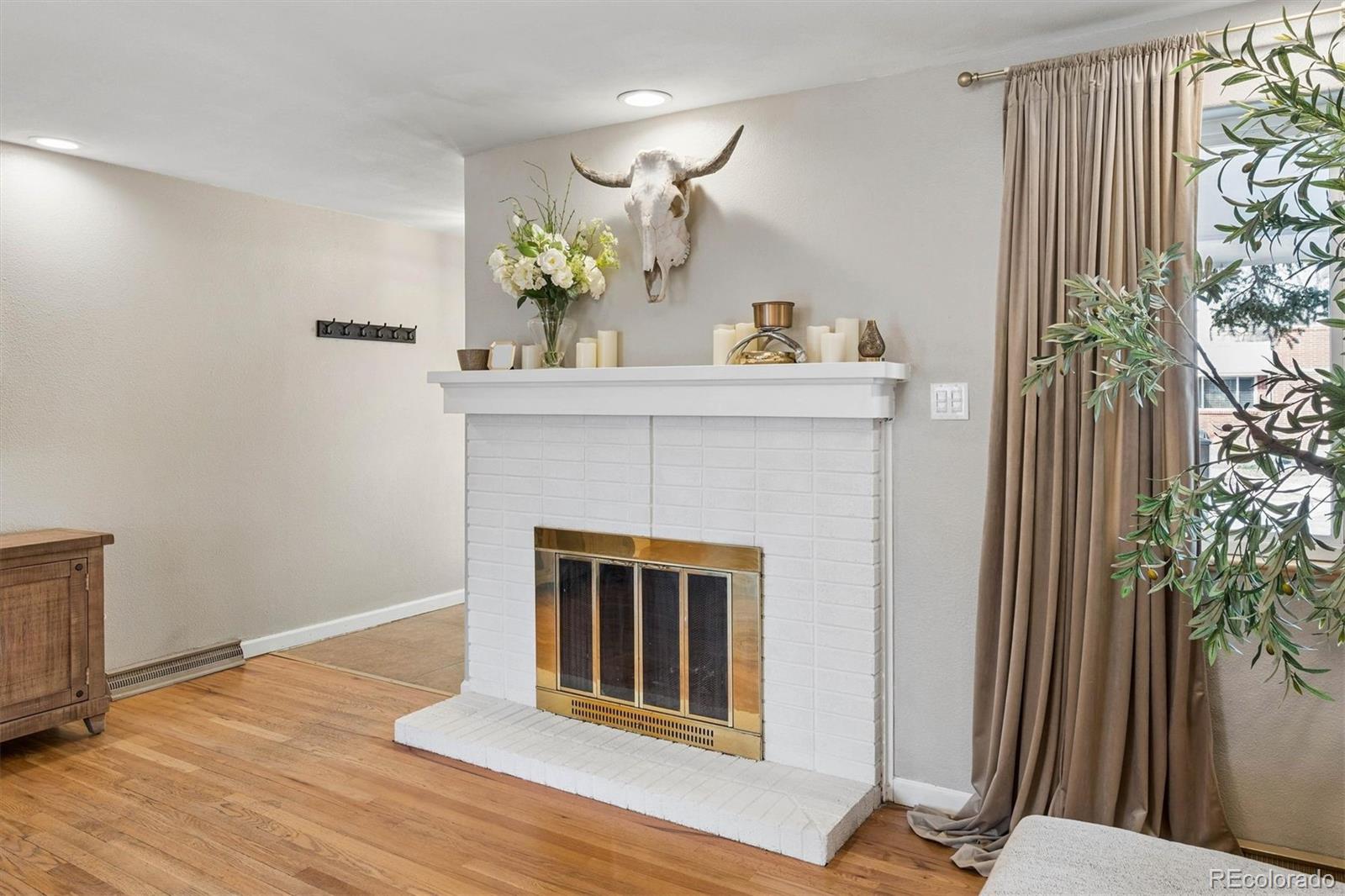 MLS Image #11 for 2900 s jay street,denver, Colorado