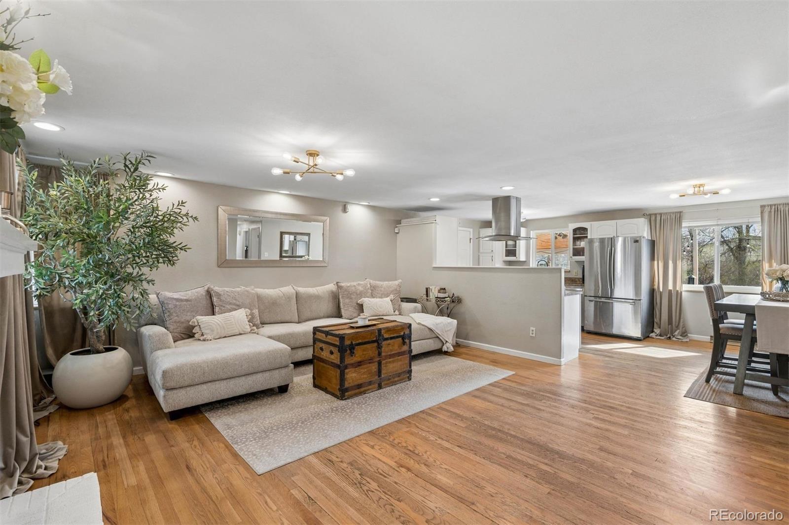 MLS Image #15 for 2900 s jay street,denver, Colorado