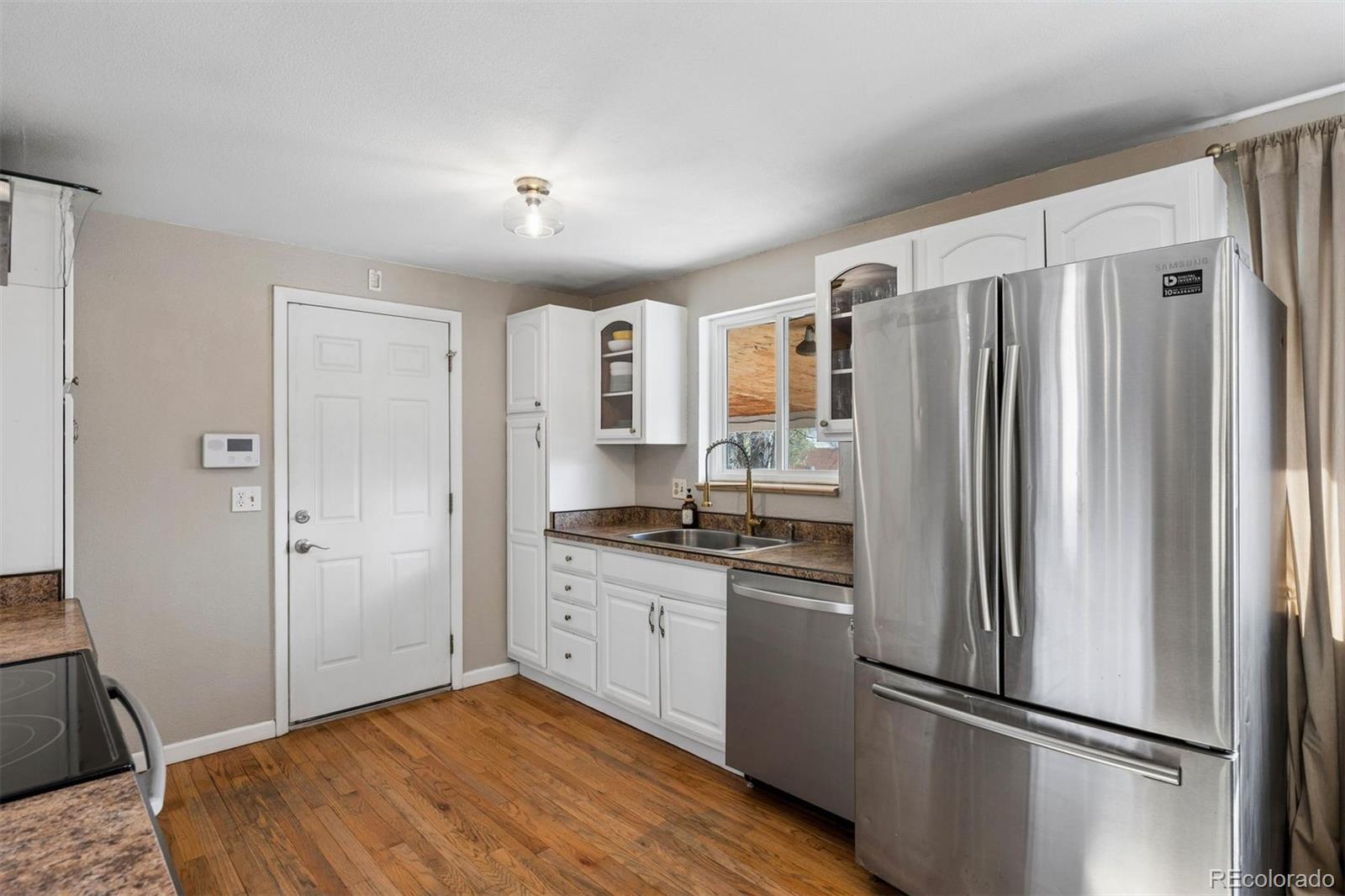 MLS Image #5 for 2900 s jay street,denver, Colorado