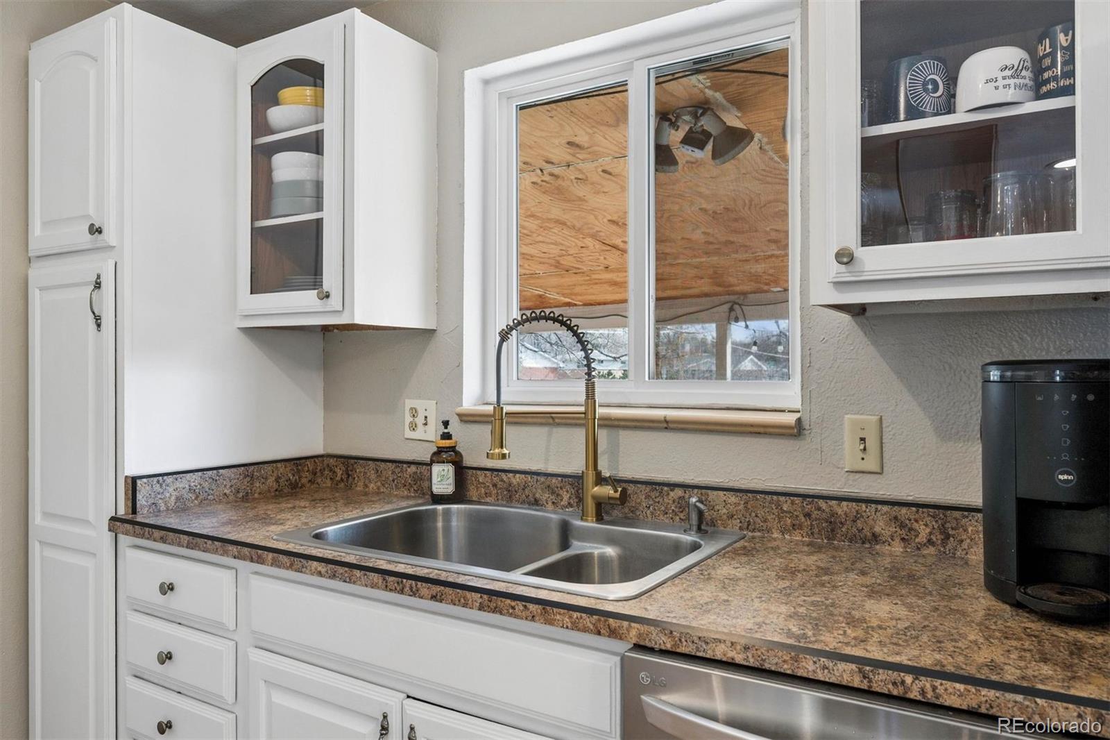 MLS Image #6 for 2900 s jay street,denver, Colorado