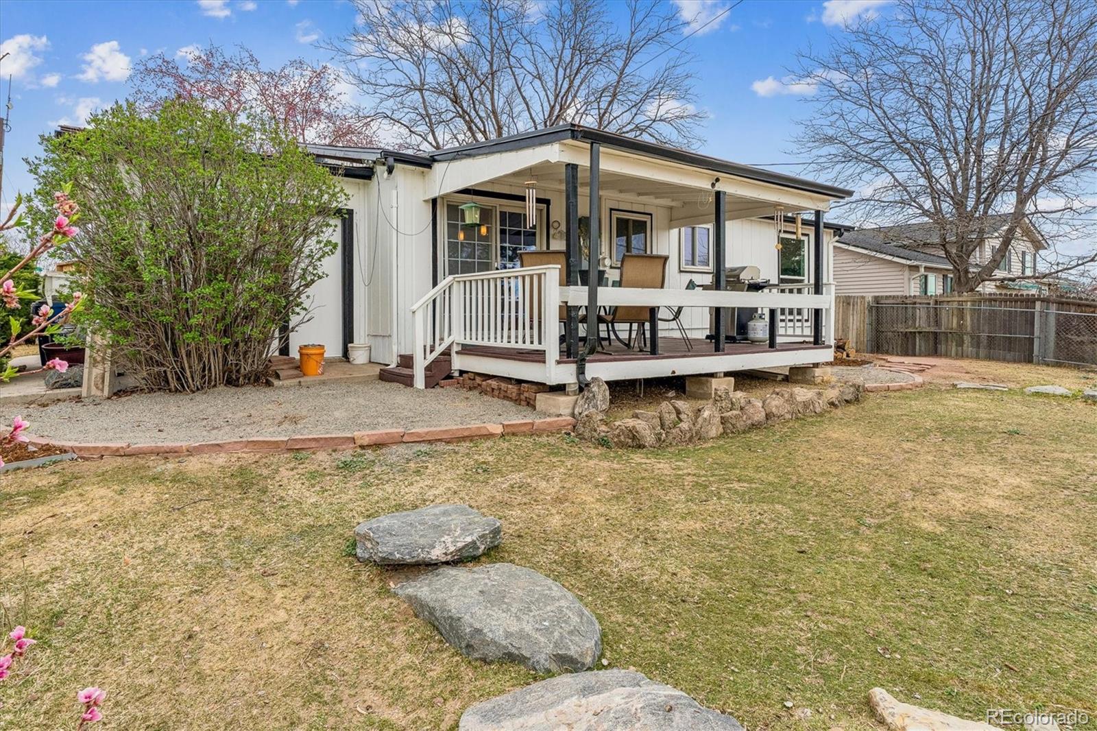 MLS Image #20 for 3550 w mountain road,englewood, Colorado