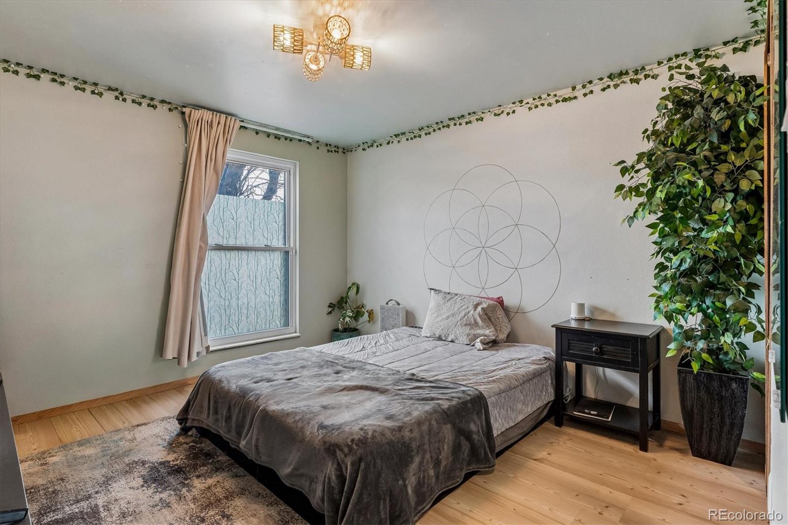 MLS Image #9 for 3550 w mountain road,englewood, Colorado
