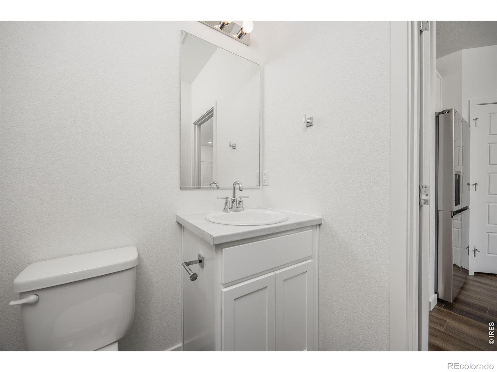 MLS Image #10 for 315  condor way,johnstown, Colorado