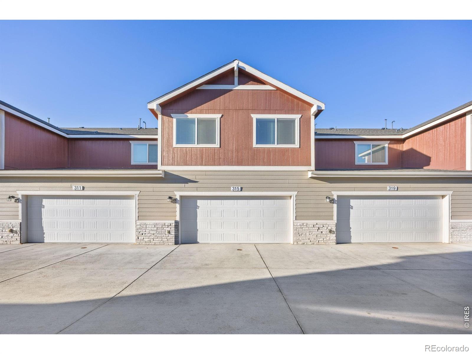 MLS Image #24 for 315  condor way,johnstown, Colorado