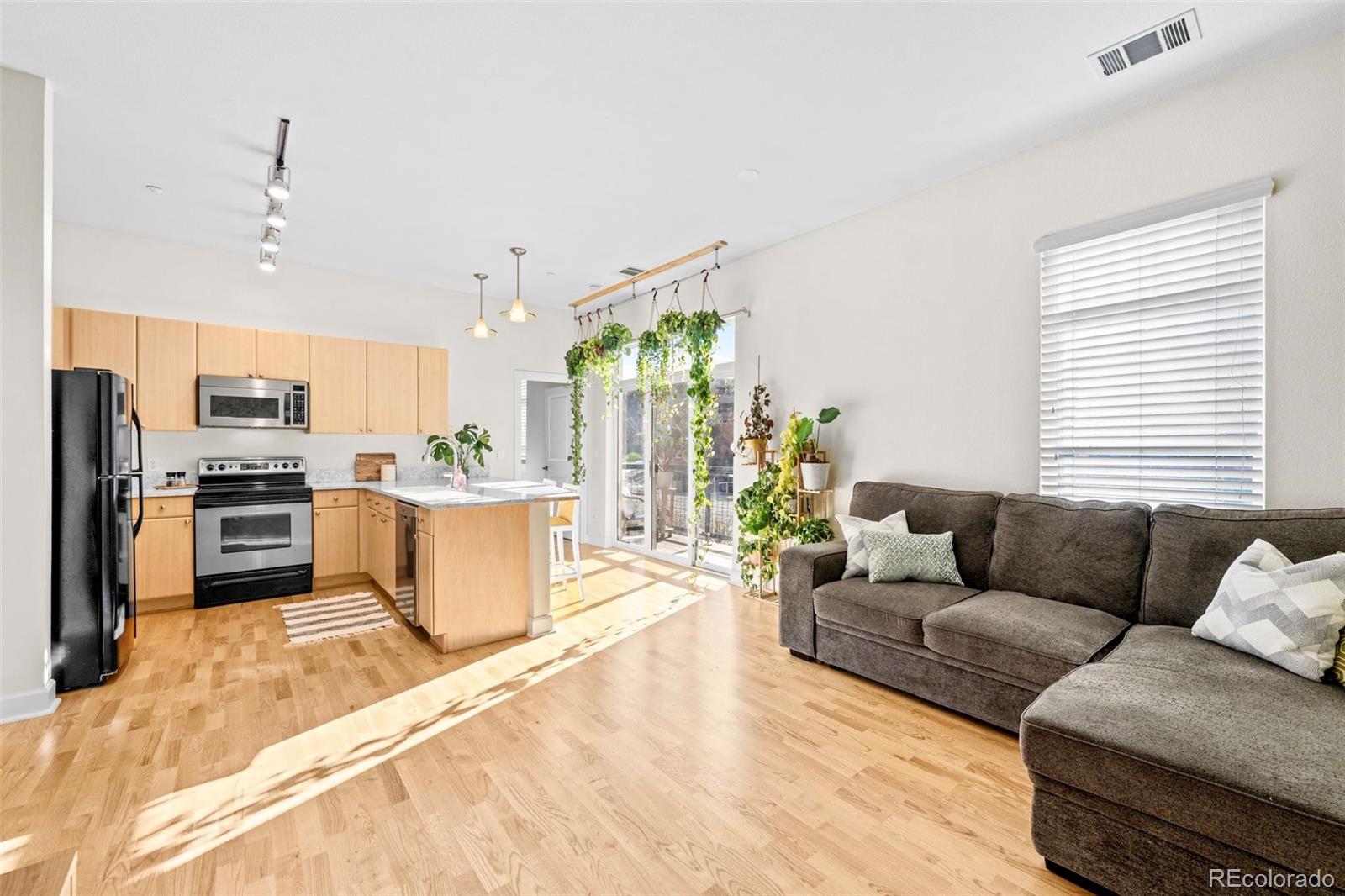MLS Image #3 for 5677  park place  106a,greenwood village, Colorado
