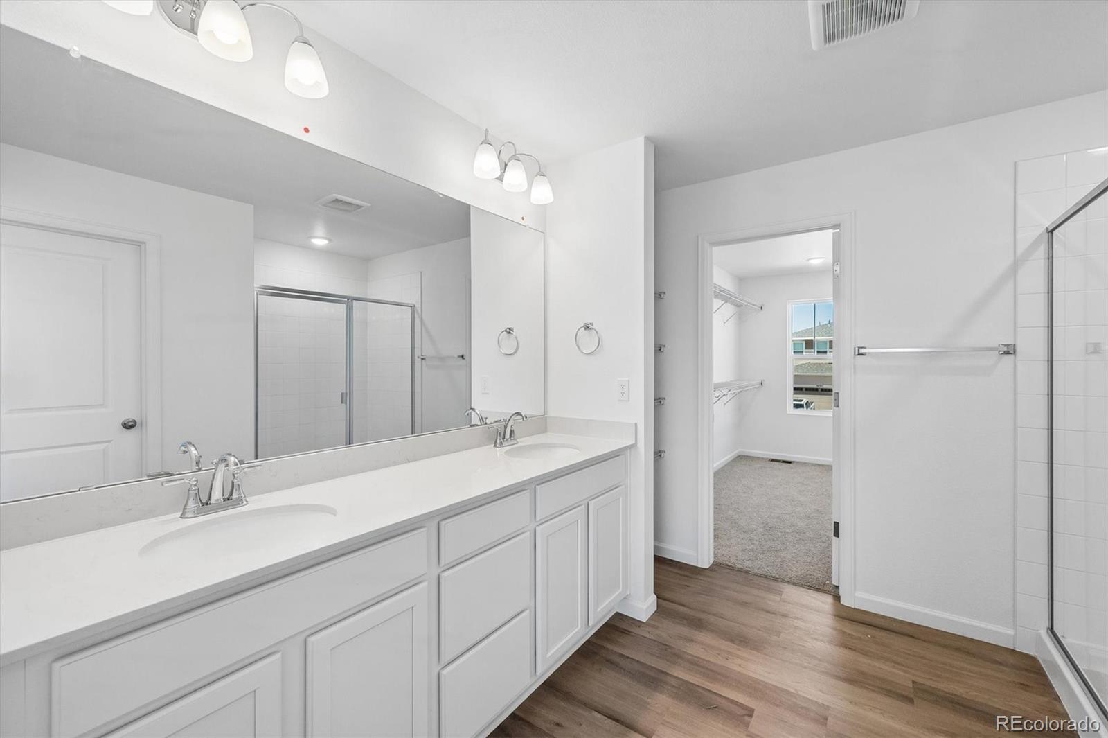 MLS Image #17 for 24776 e 41st avenue,aurora, Colorado