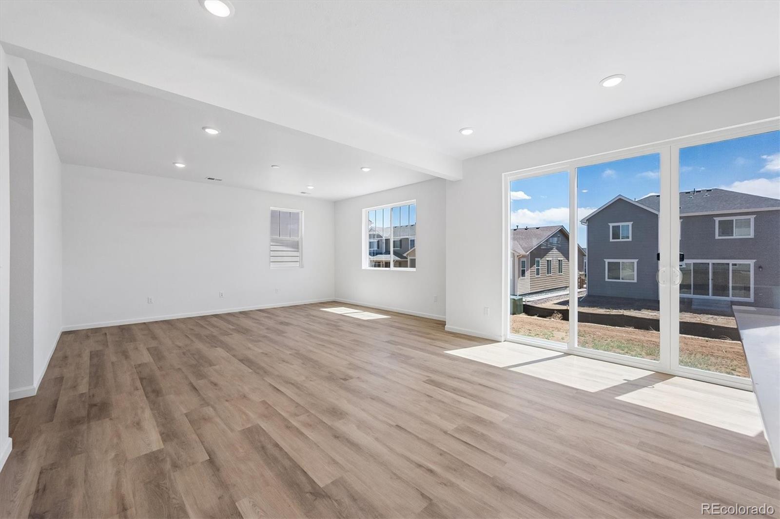 MLS Image #8 for 24776 e 41st avenue,aurora, Colorado