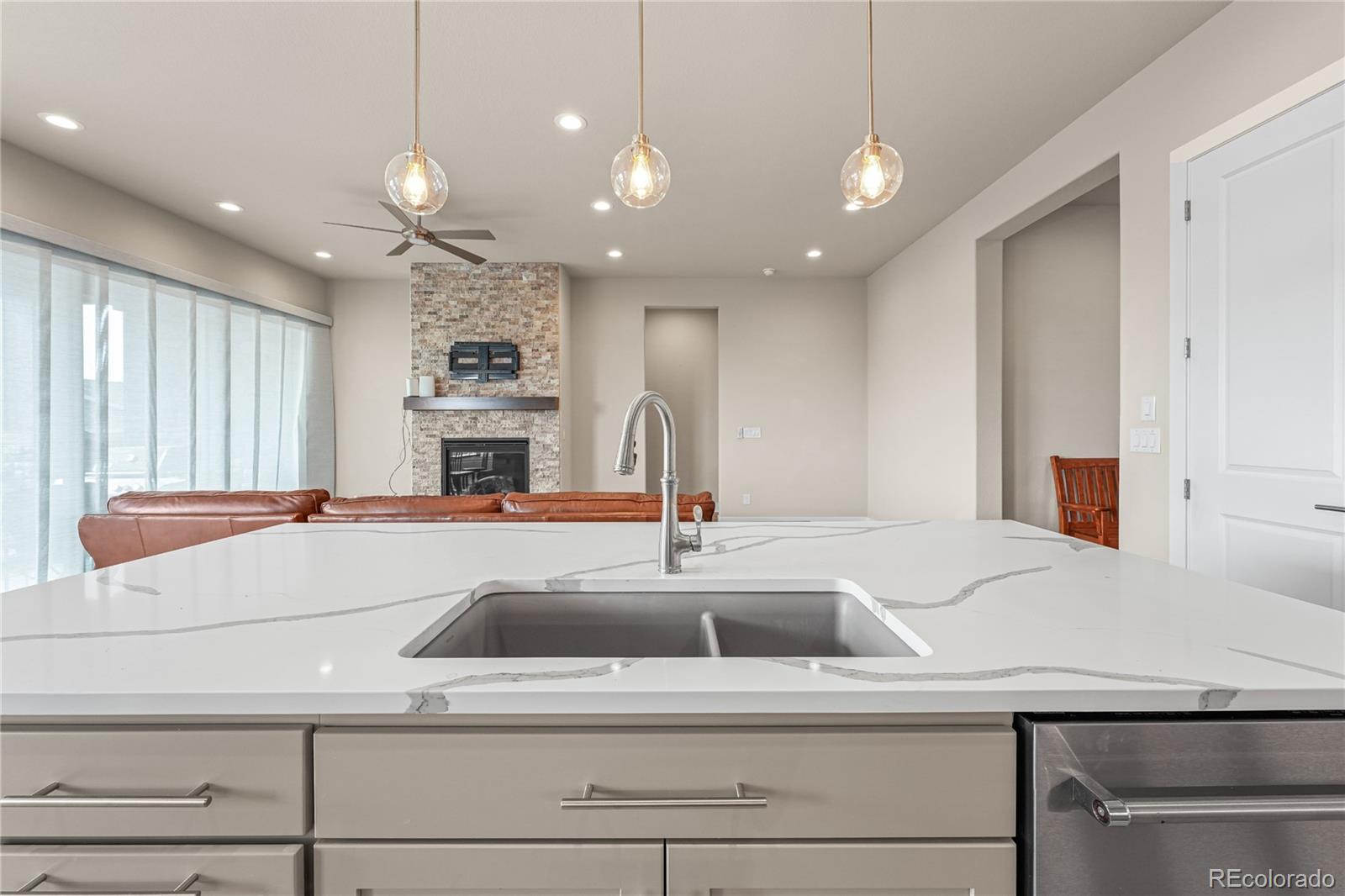 MLS Image #12 for 21996 e allenspark place,aurora, Colorado