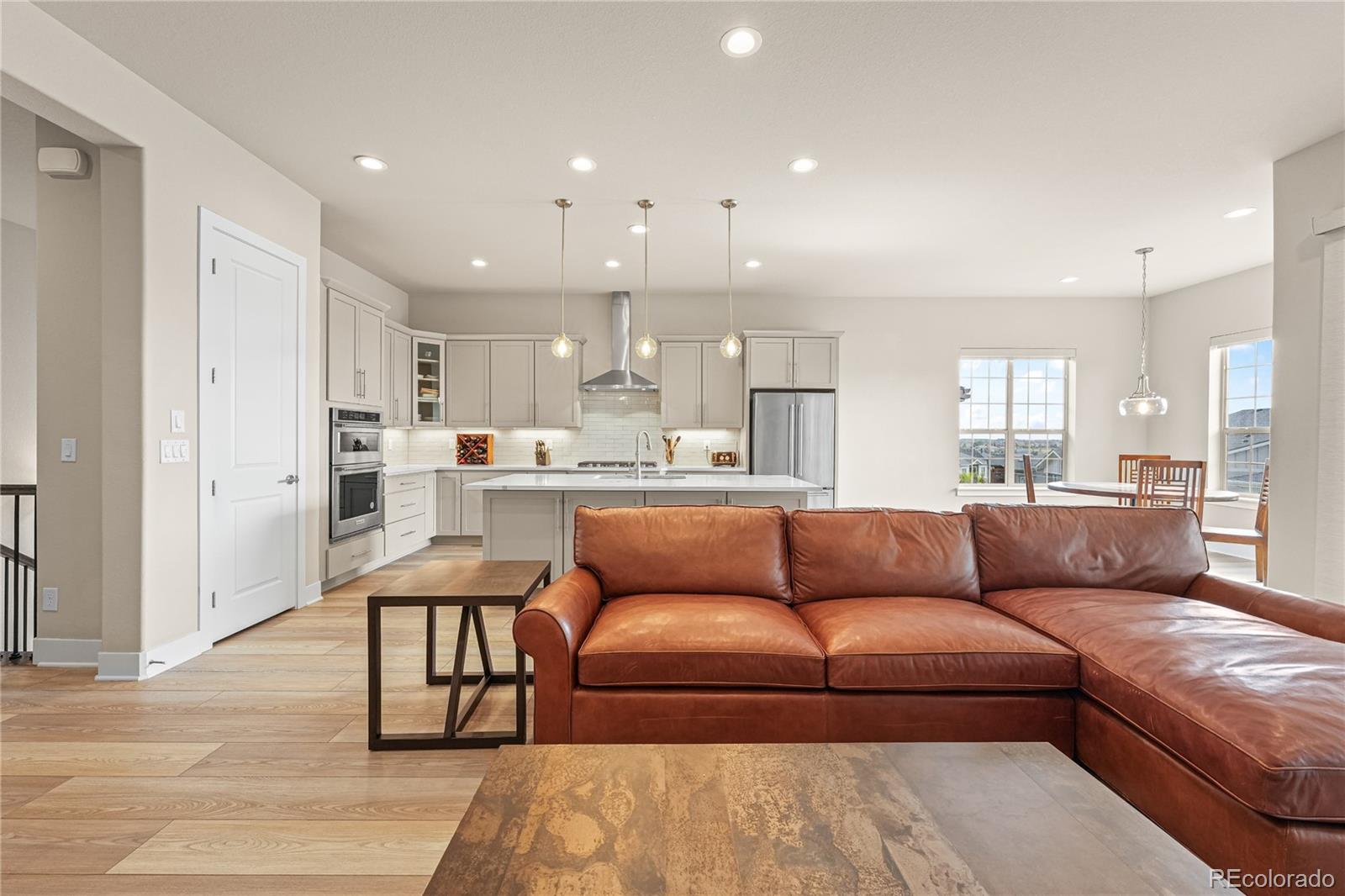 MLS Image #13 for 21996 e allenspark place,aurora, Colorado
