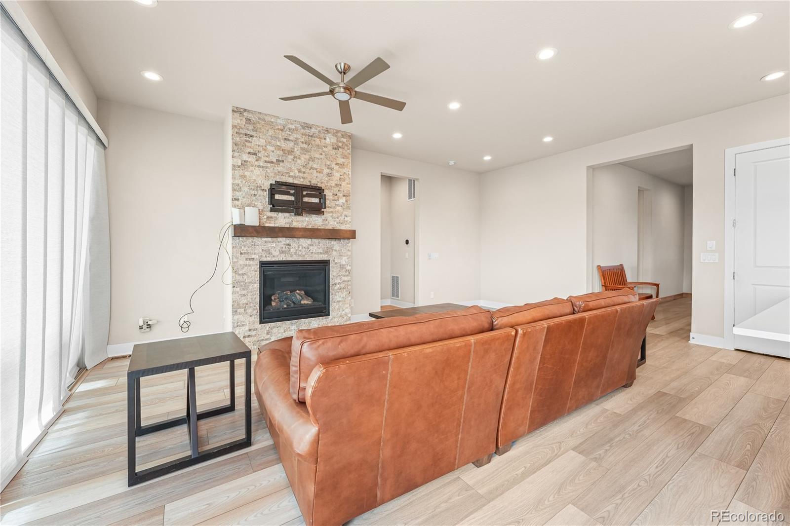 MLS Image #19 for 21996 e allenspark place,aurora, Colorado