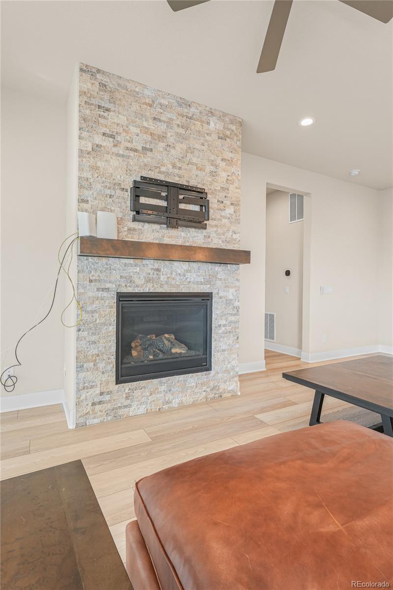 MLS Image #21 for 21996 e allenspark place,aurora, Colorado