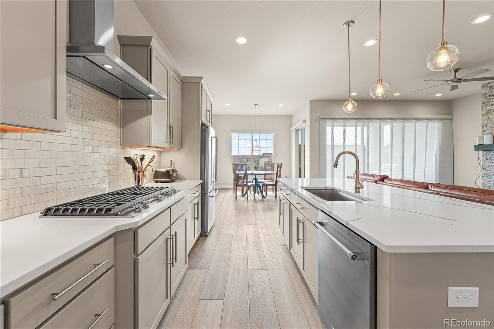 MLS Image #8 for 21996 e allenspark place,aurora, Colorado