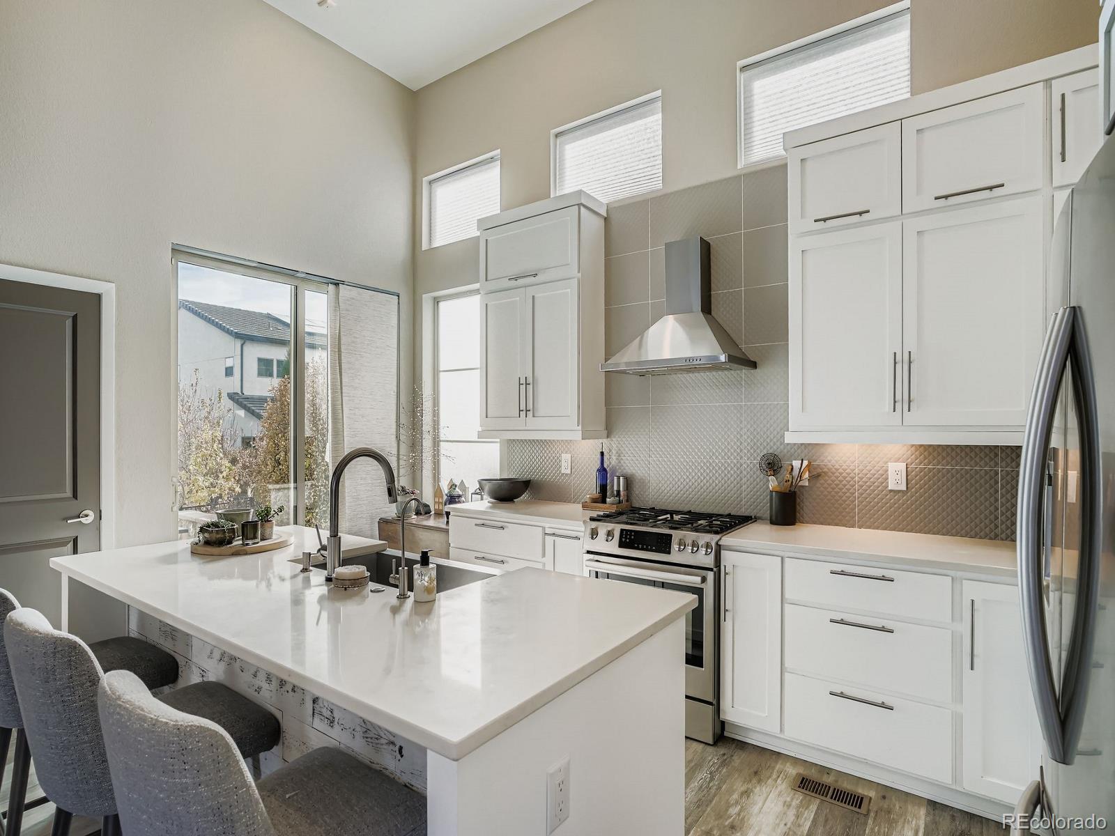 MLS Image #6 for 15506 w la salle pl place,lakewood, Colorado
