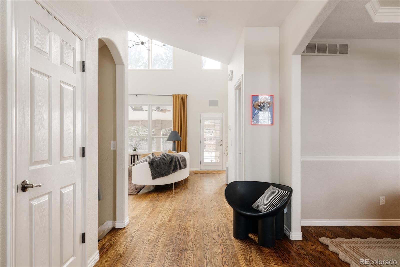 MLS Image #7 for 180 s oneida street,denver, Colorado
