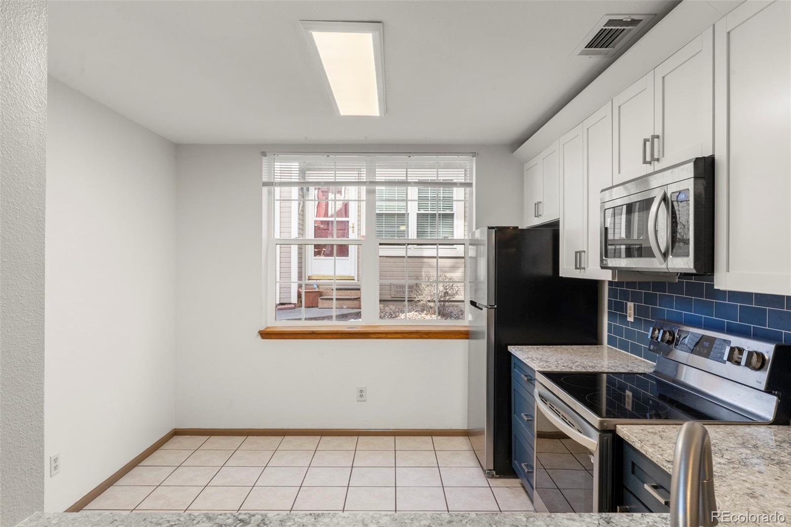 MLS Image #4 for 5702 w asbury place,lakewood, Colorado