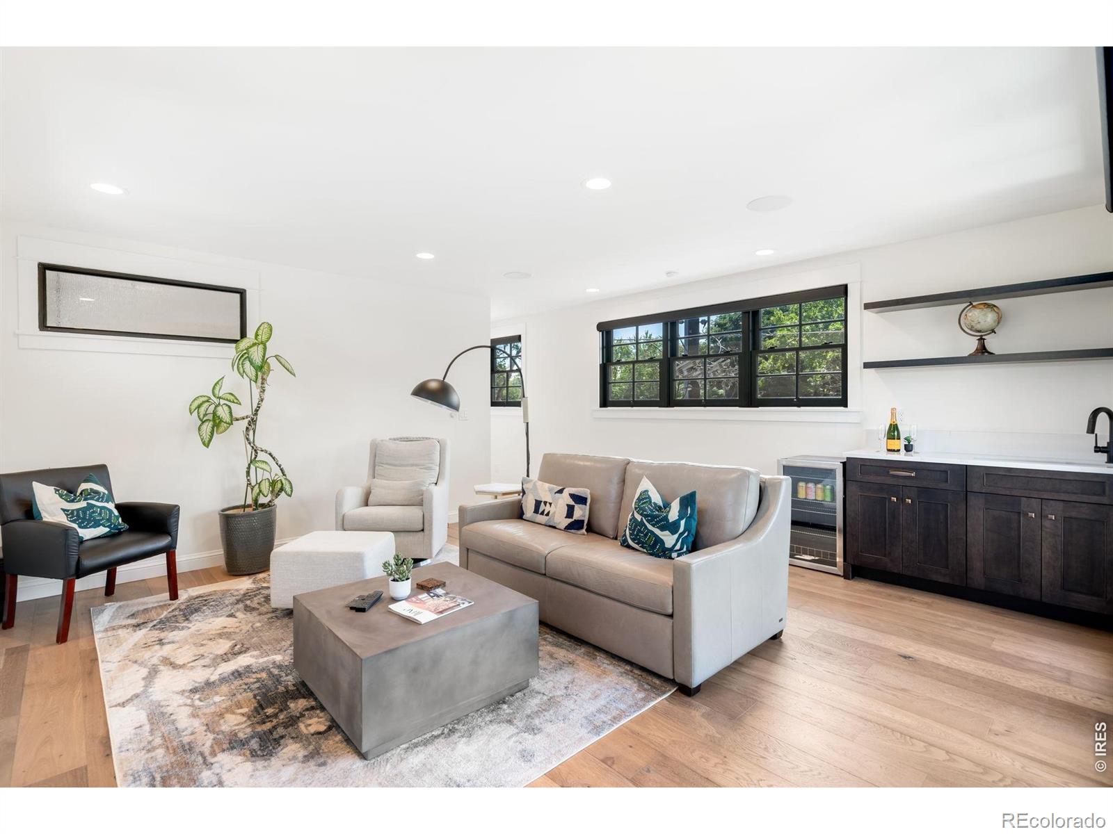 MLS Image #35 for 1296 s york street,denver, Colorado