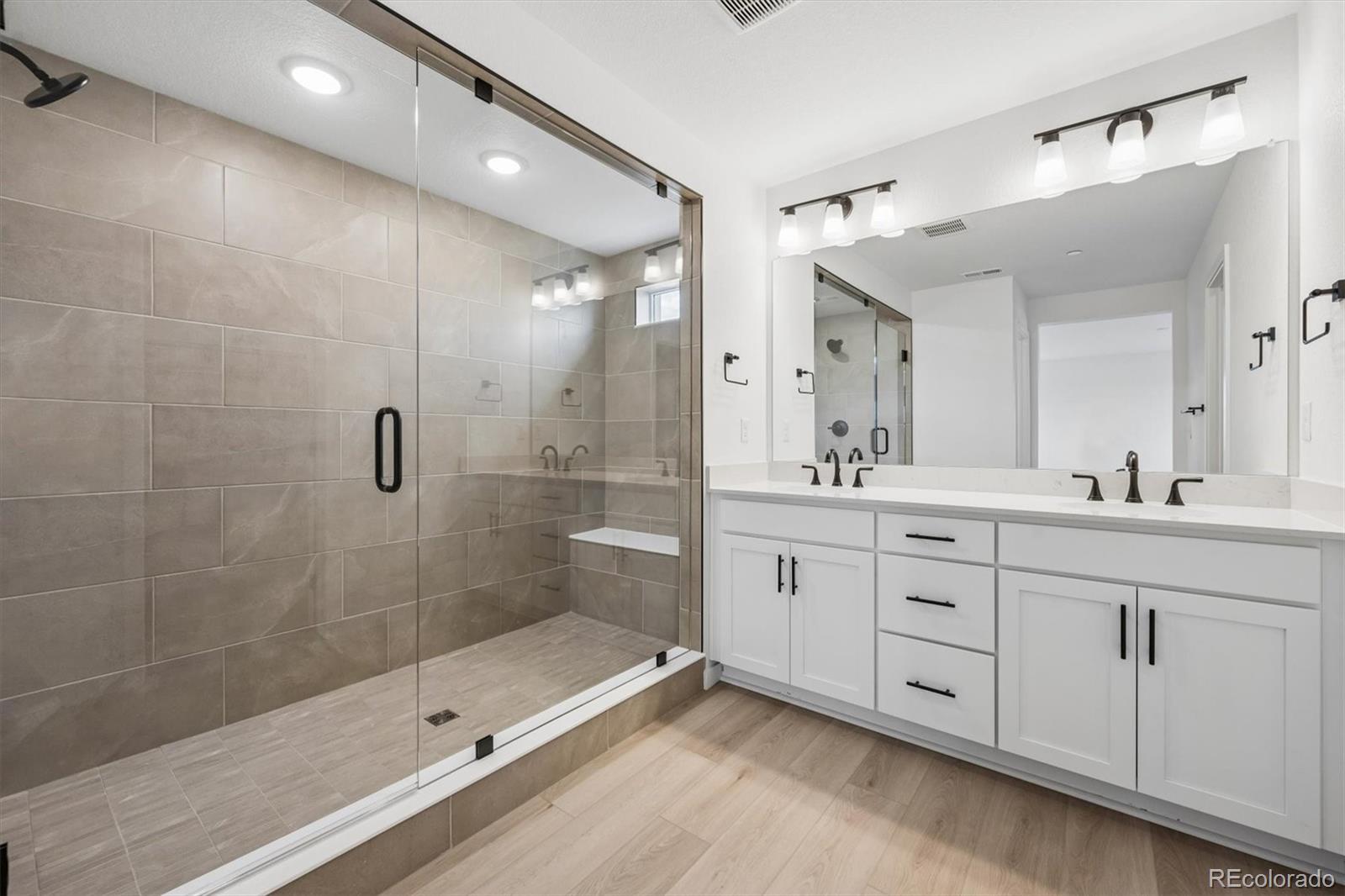 MLS Image #15 for 9231  telluride court,commerce city, Colorado
