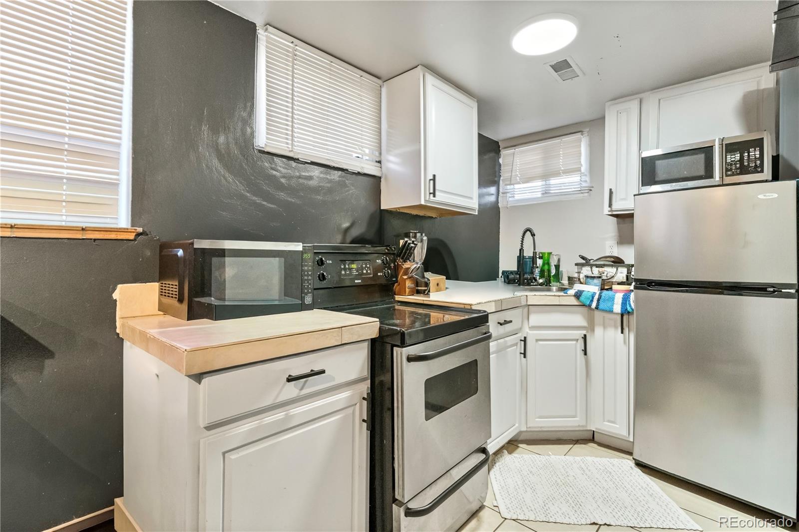 MLS Image #33 for 478 n logan street,denver, Colorado