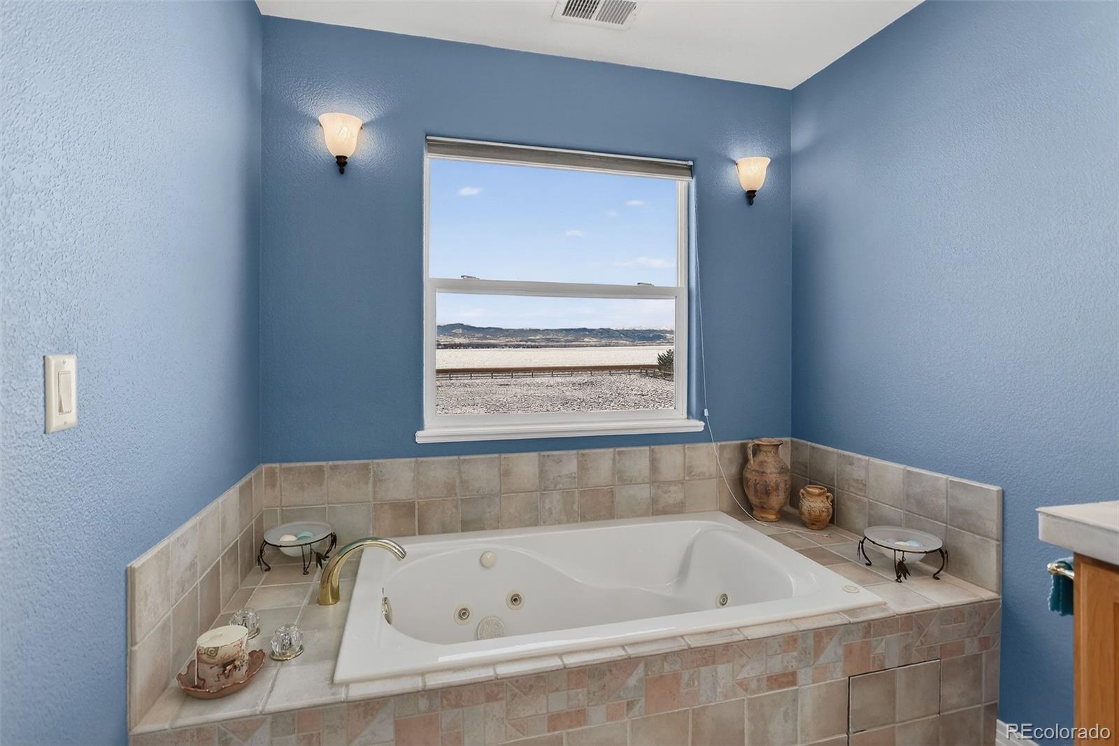 MLS Image #26 for 18031  wagon trail,mead, Colorado