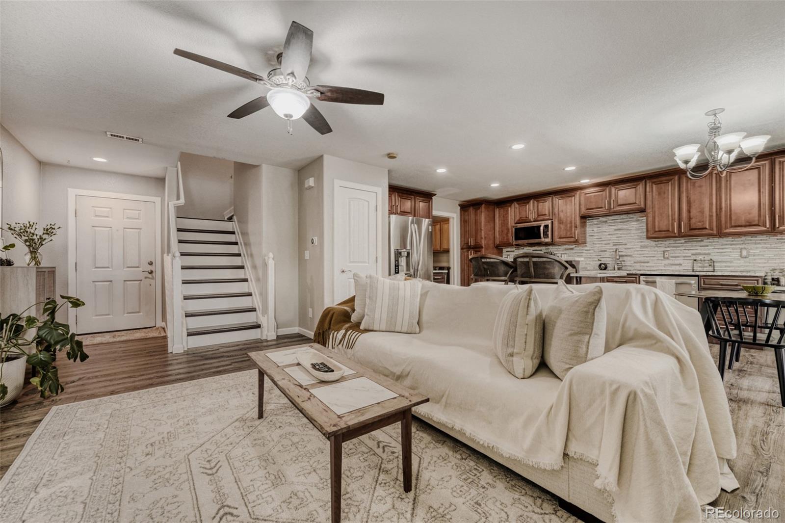 MLS Image #3 for 8051 s kalispell way,englewood, Colorado