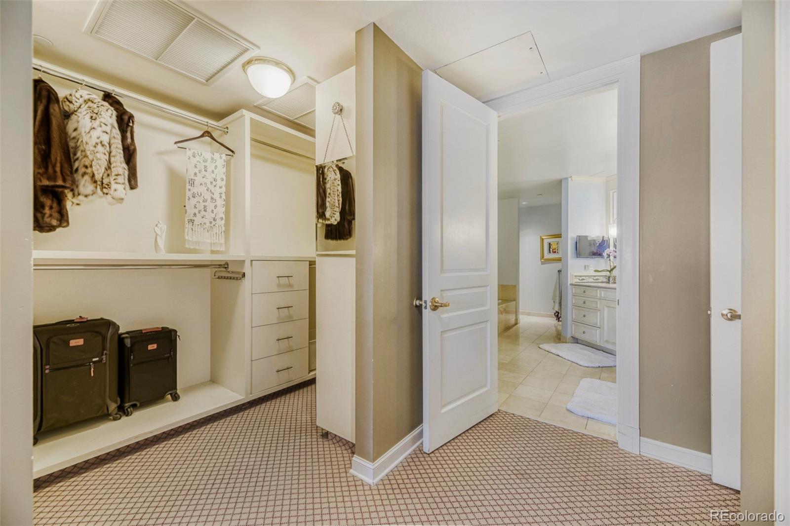 MLS Image #22 for 2400 e cherry creek south drive 203,denver, Colorado