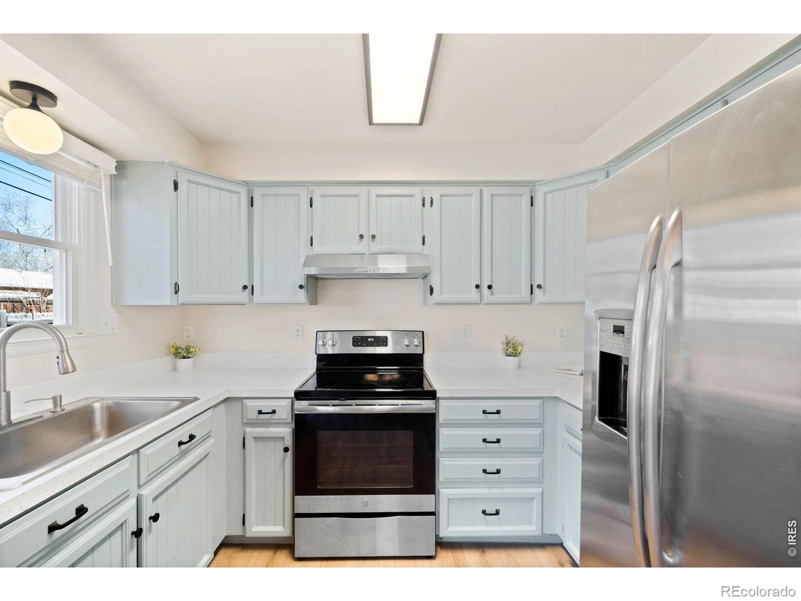 MLS Image #11 for 1217  hunter court,longmont, Colorado